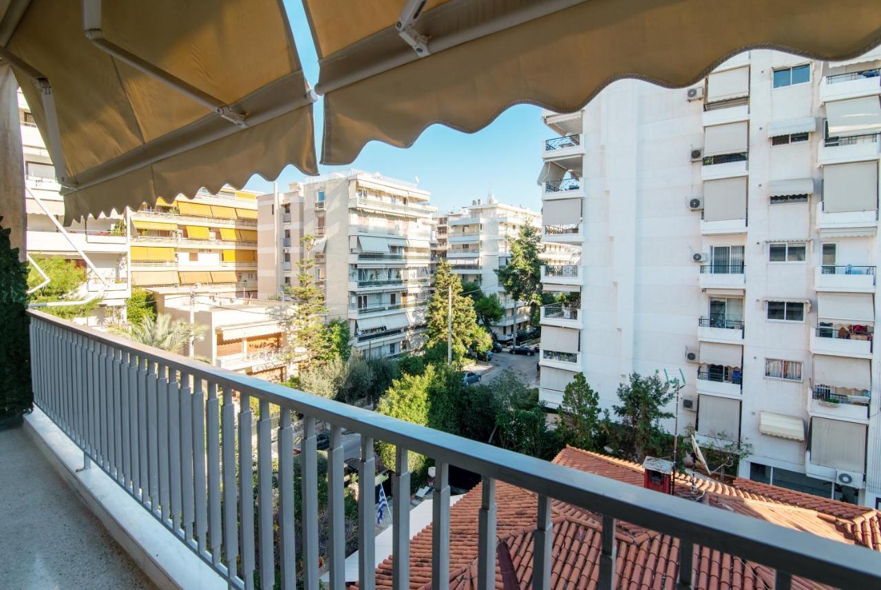 Luxury 1-Bedroom Apartment By The Sea In Atény Exteriér fotografie