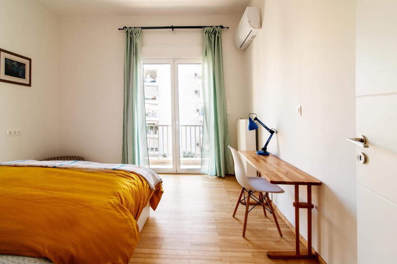Luxury 1-Bedroom Apartment By The Sea In Atény Exteriér fotografie
